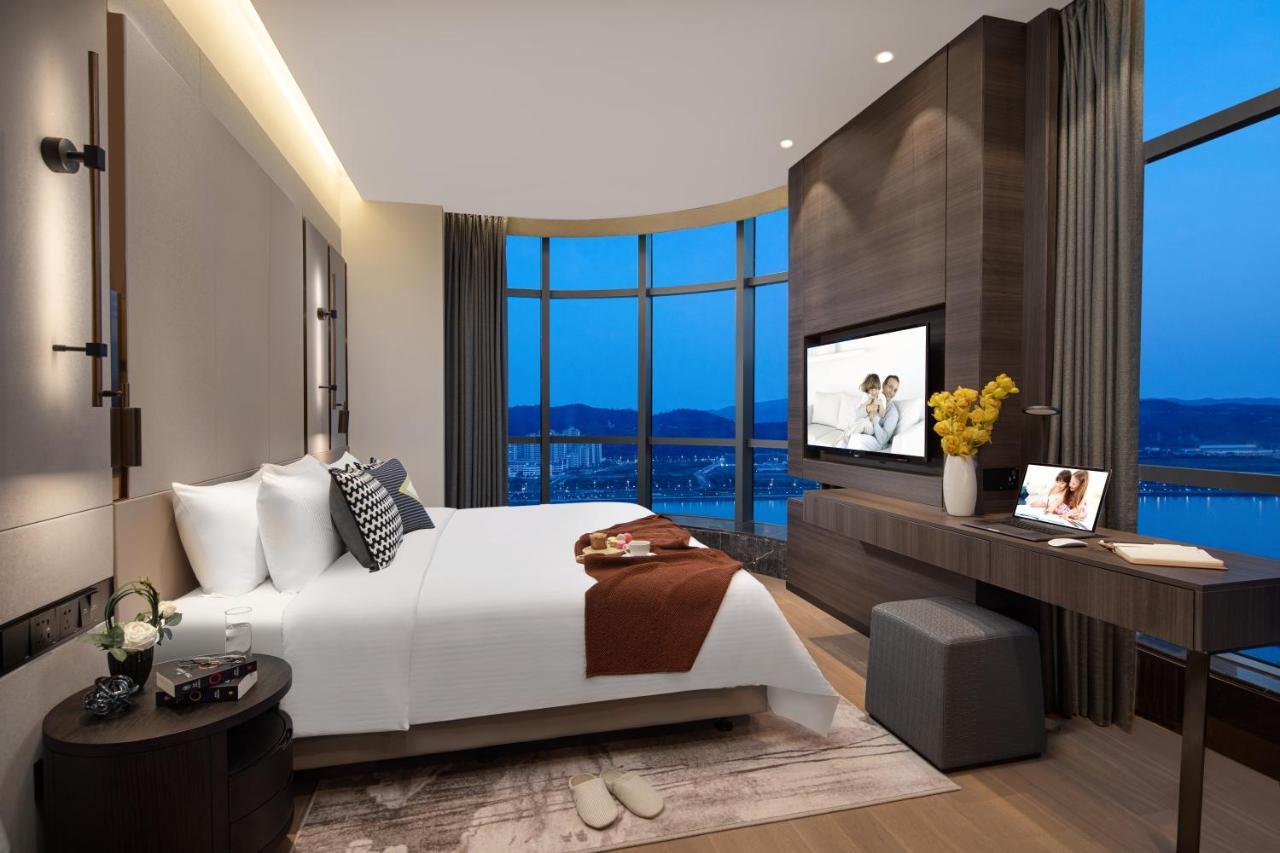 Rezen Hotel Zhuhai Hengqin Border And Exhibition Center Branch Exteriör bild